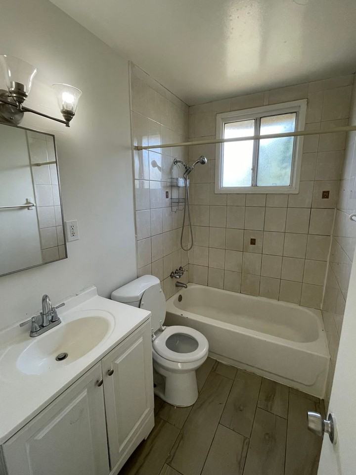 24266 Virginia Ln - Photo 7 of 9