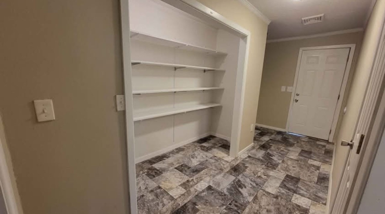 103 N Elliott St - Photo 5 of 13