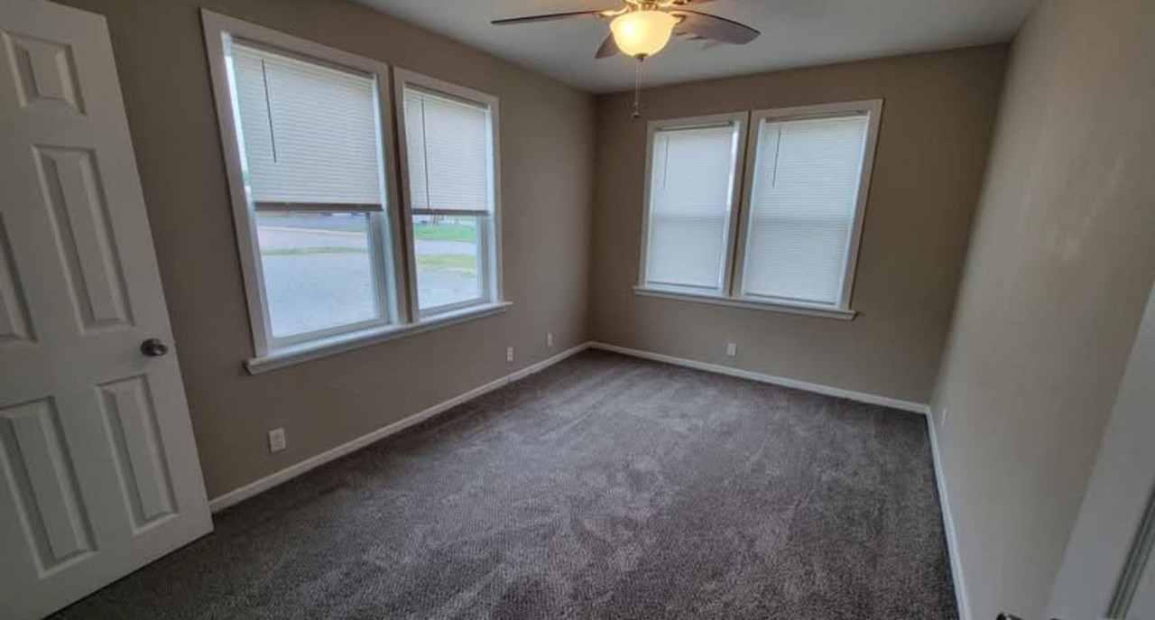 103 N Elliott St - Photo 6 of 13
