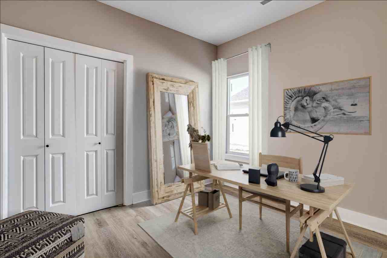 1060 Long Path St - Photo 7 of 20
