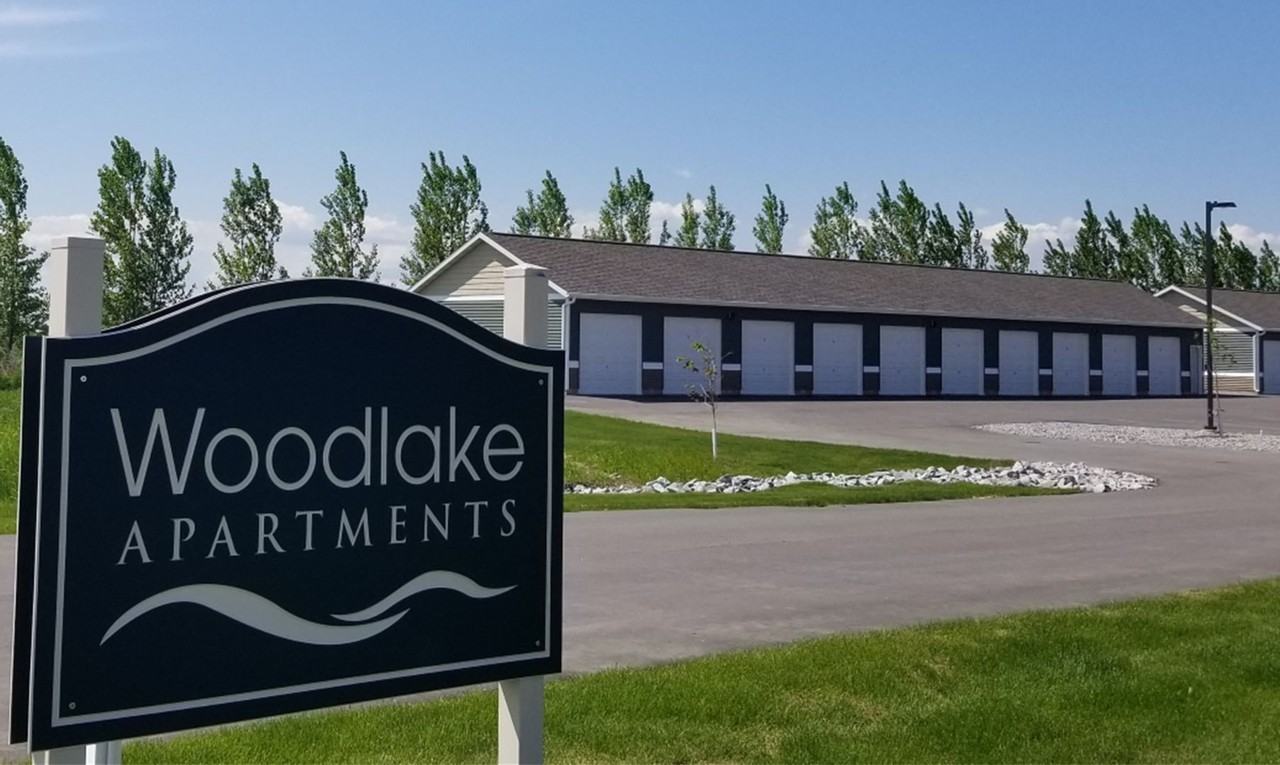 Woodlake Apartments - Photo 2 of 32