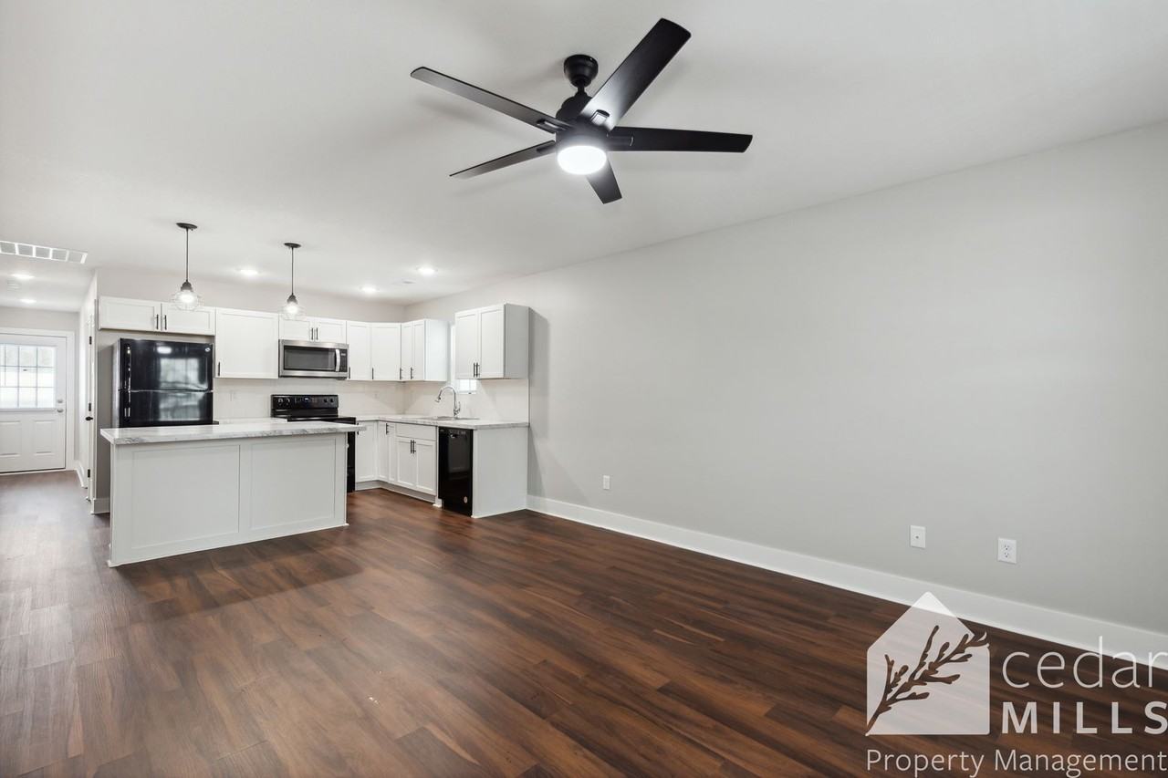 504 S Meridian Ave - Photo 3 of 12