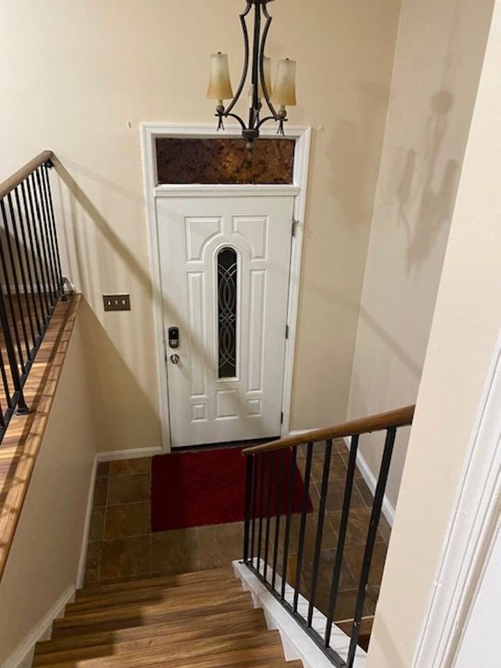 695 Mount Lubentia Ct W - Photo 2 of 25