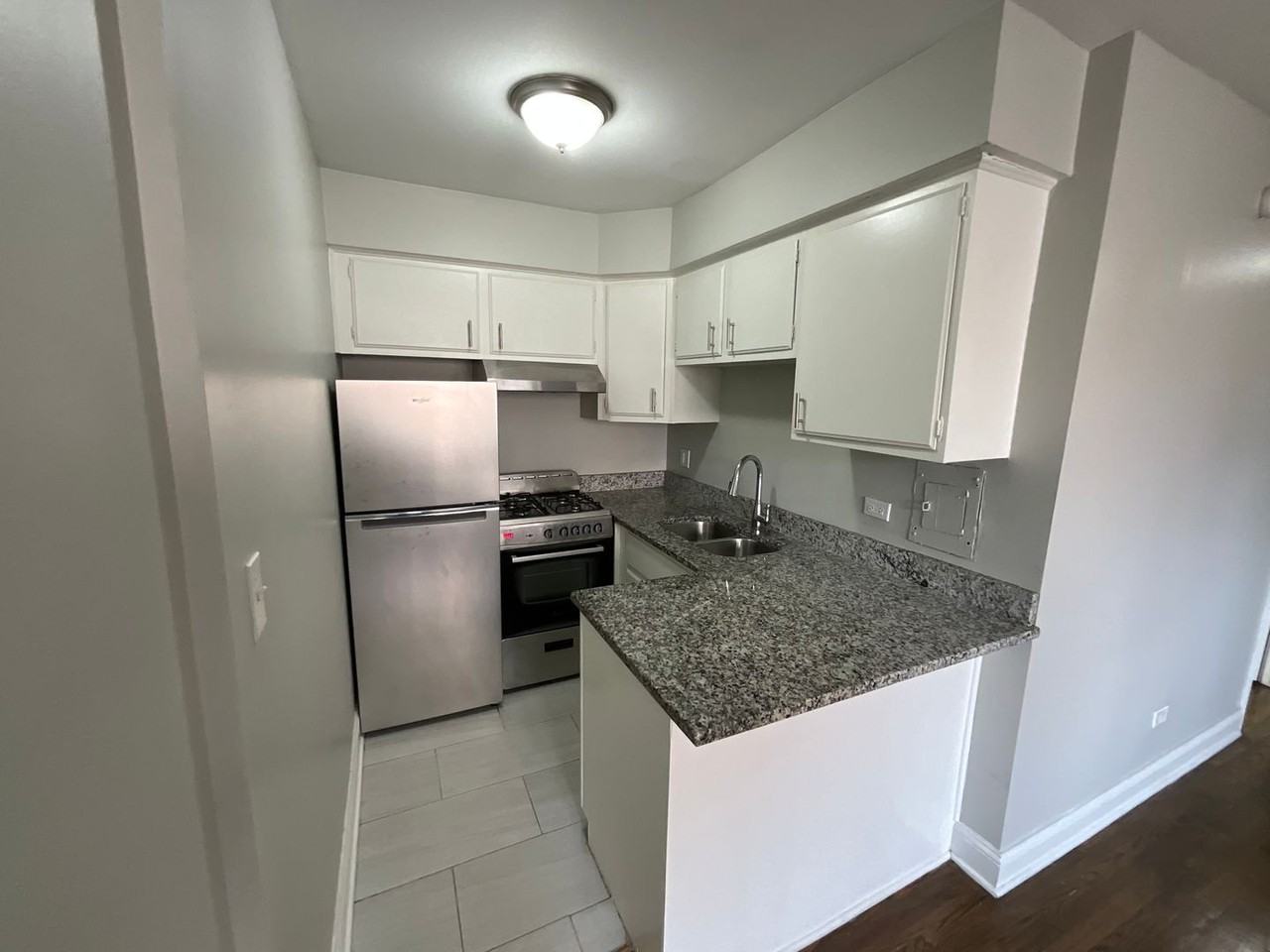 7733 S South Shore Dr. - Photo 2 of 16