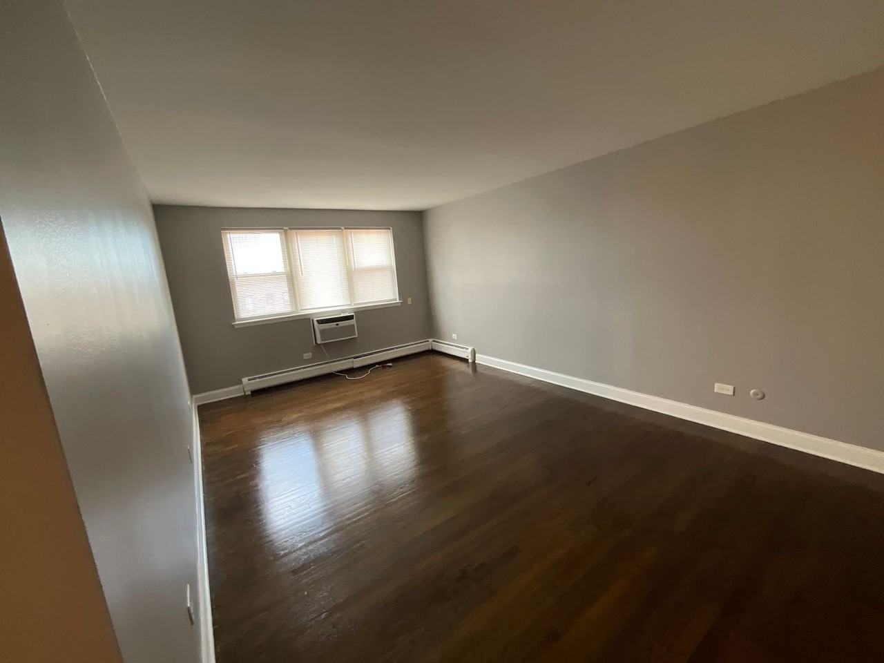 7733 S South Shore Dr. - Photo 7 of 16