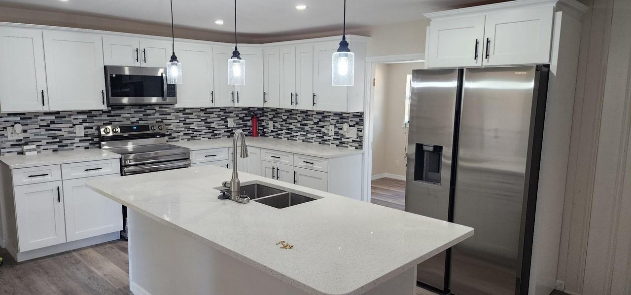 Northeast 2nd Street - Photo 2 of 5