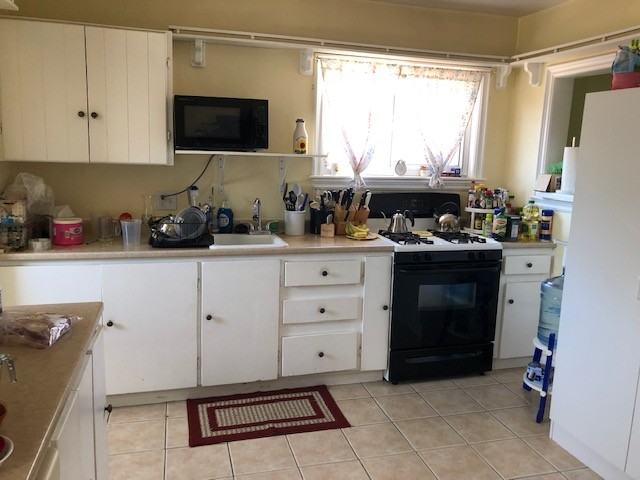 21135 Harvard Boulevard - Photo 2 of 12