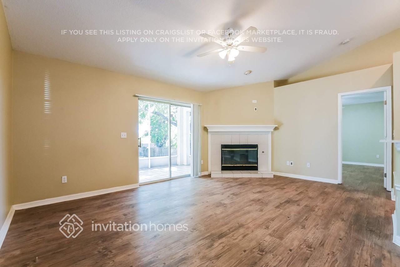 635 Park Valley Cir - Photo 5 of 17