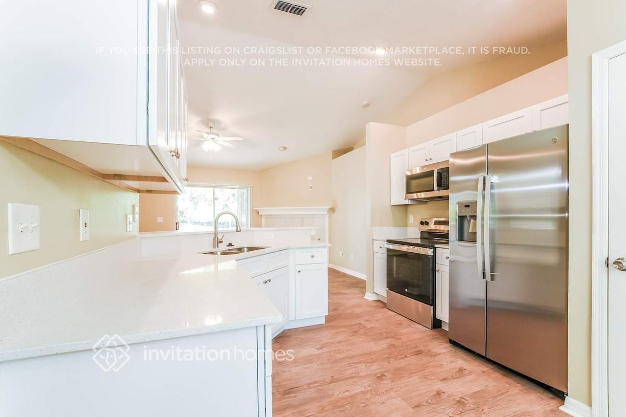 635 Park Valley Cir - Photo 7 of 17