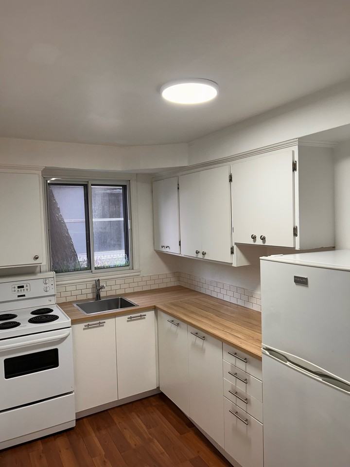 1675 Rachel - Photo 3 of 18