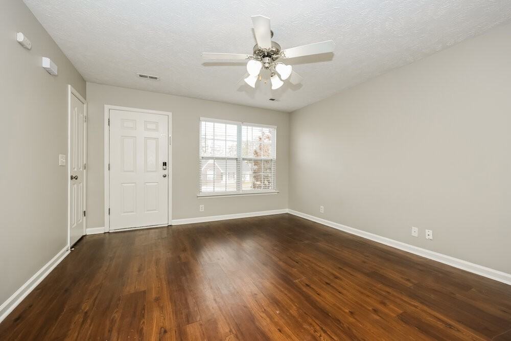 106 Chapel Brook Way - Photo 4 of 17