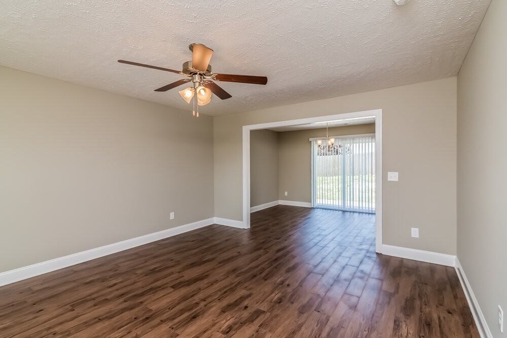 1032 Tammy Sue Ln - Photo 2 of 15