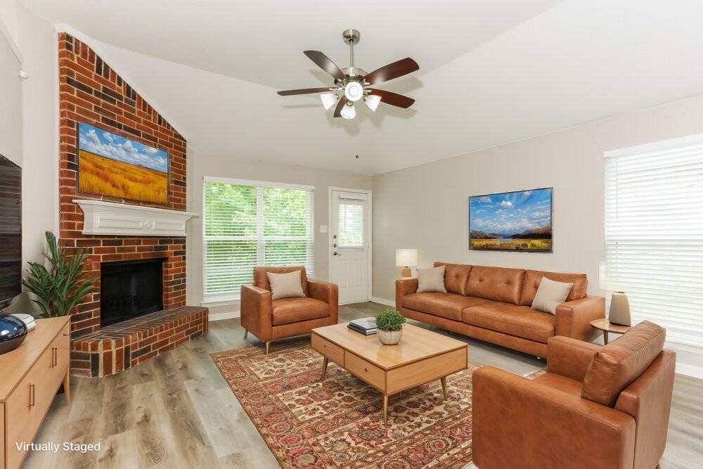 1521 Creekstone Ct - Photo 3 of 19