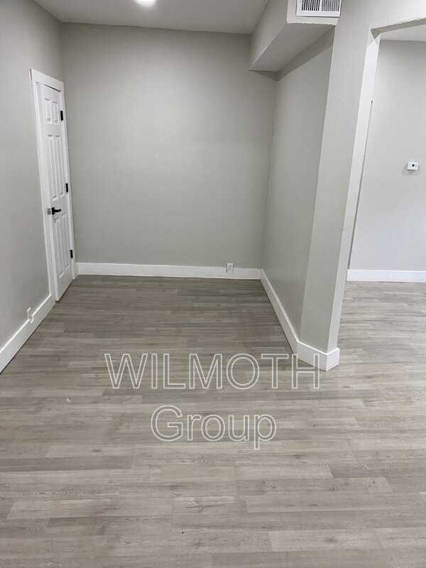 321 E 31st St #1 - Photo 3 of 21