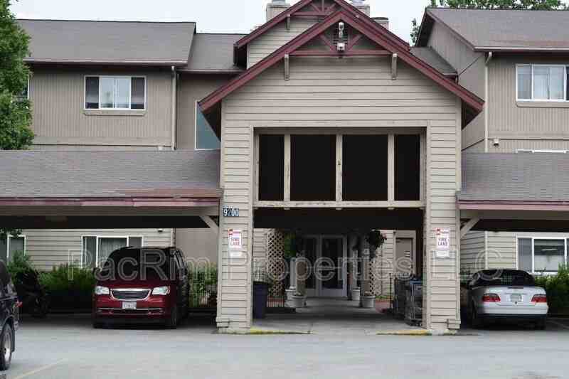 9200 Independence Dr - Photo 2 of 4