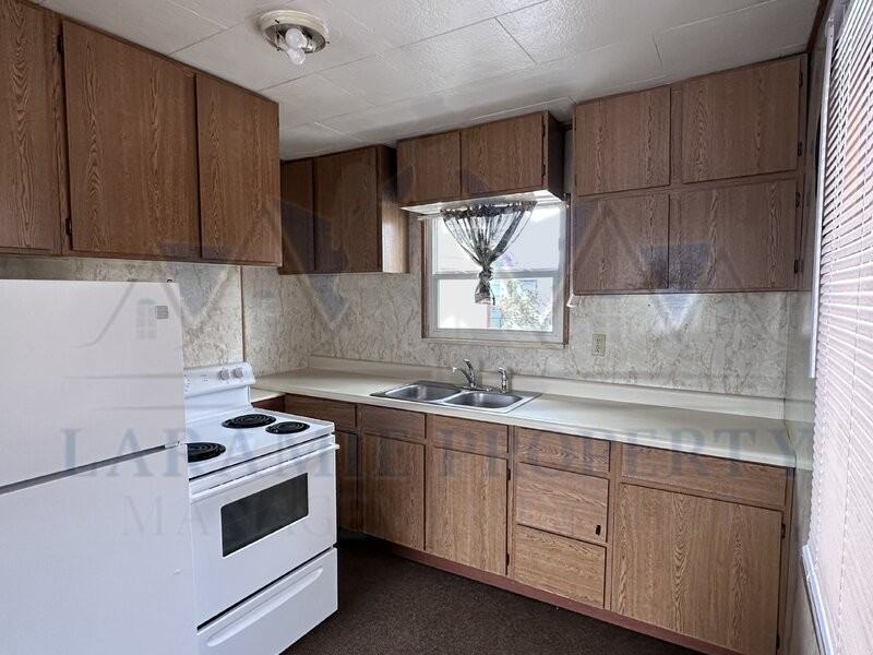 518 E Hancock St - Photo 5 of 10