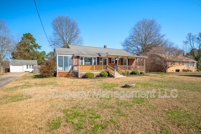 24512 Delkeith Rd - Photo 2 of 42