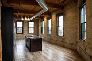 featured image of 640 W Freshwater Way