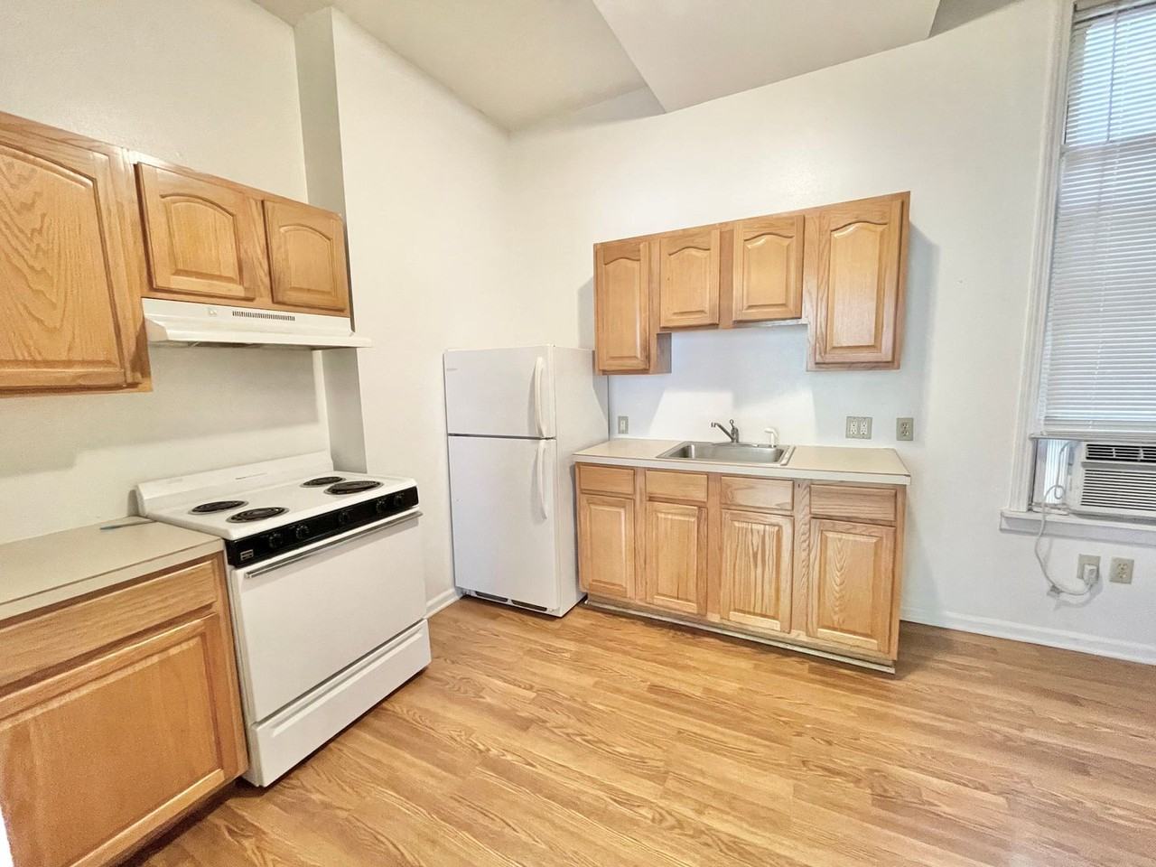 Lafayette Place - Photo 6 of 24