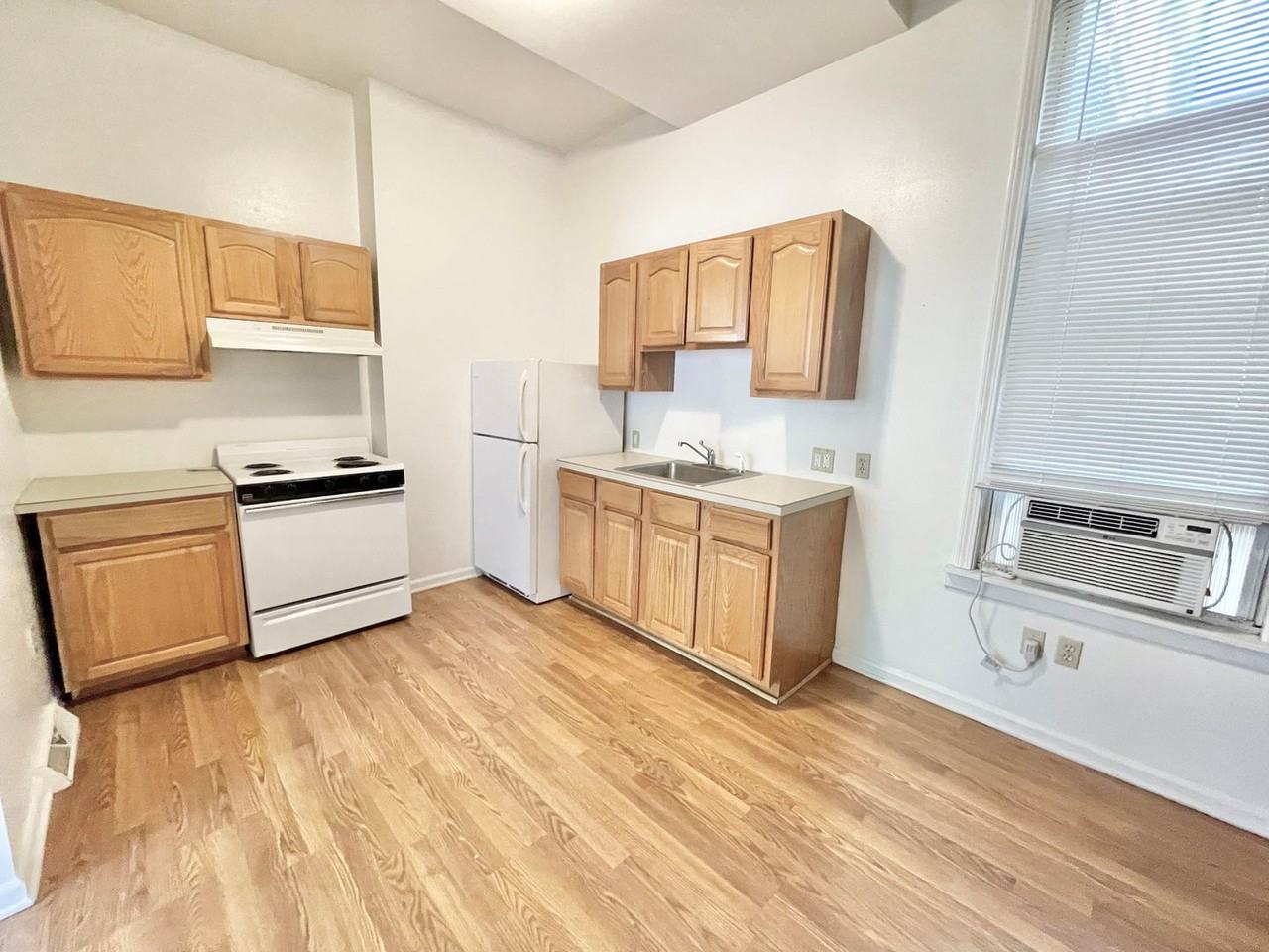 Lafayette Place - Photo 7 of 24