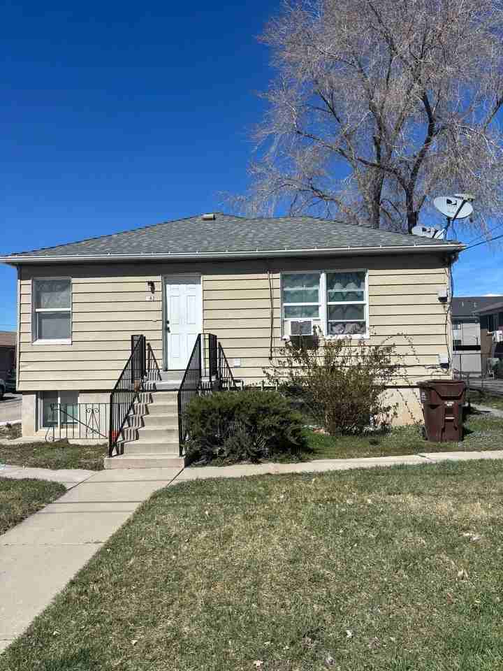 742 Wasatch 4 Plex - Photo 2 of 6