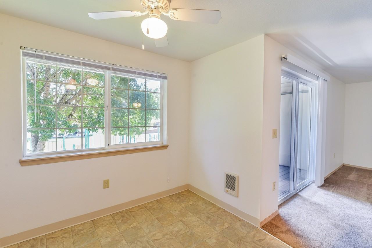 1915 21st Avenue SE - Photo 3 of 18