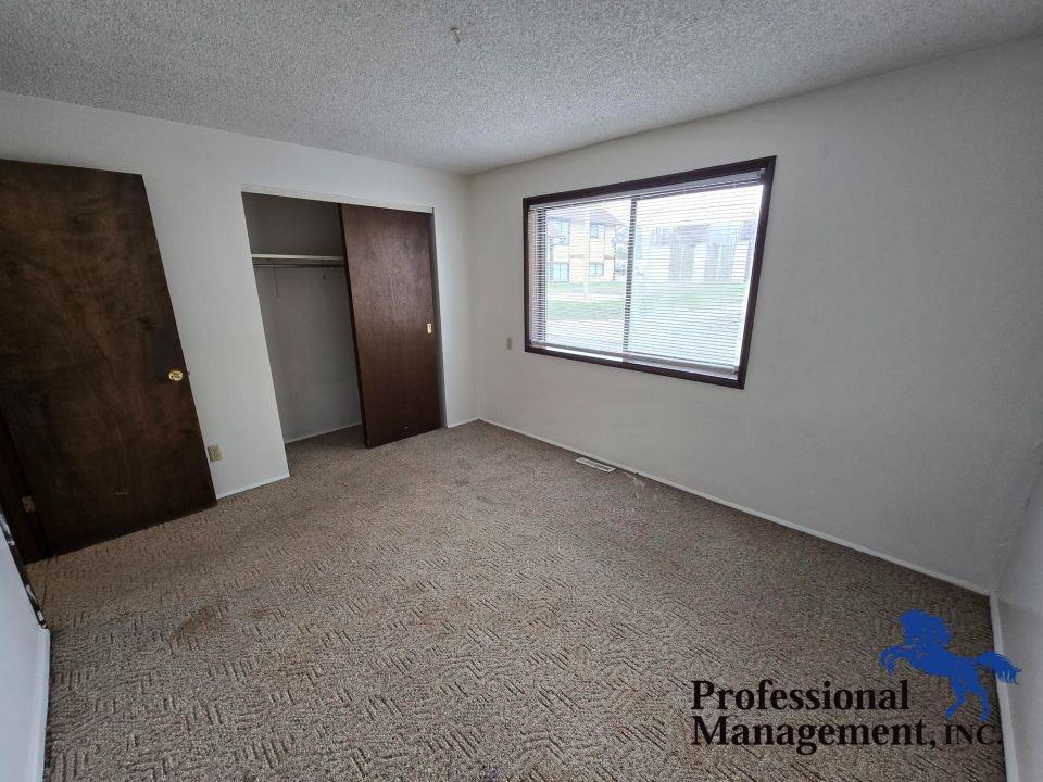 1510 Yellowstone Ave #1 - Photo 3 of 6