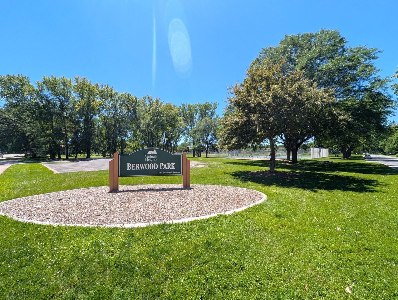 Berwood Court - Photo 5 of 7