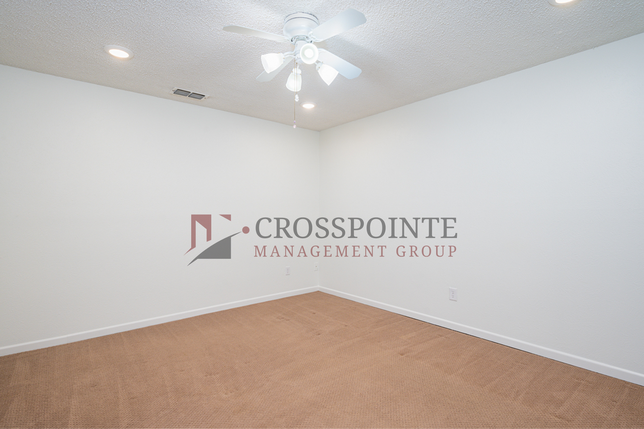 4523 Aberdeen Dr - Photo 3 of 17