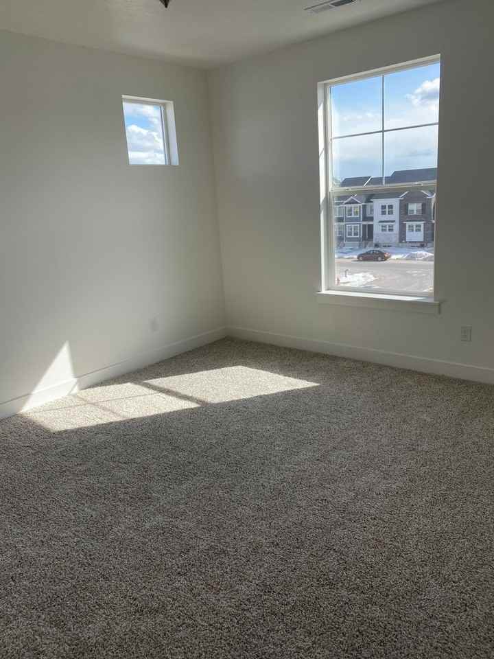 3722 W 1440 N #303 - Photo 3 of 7