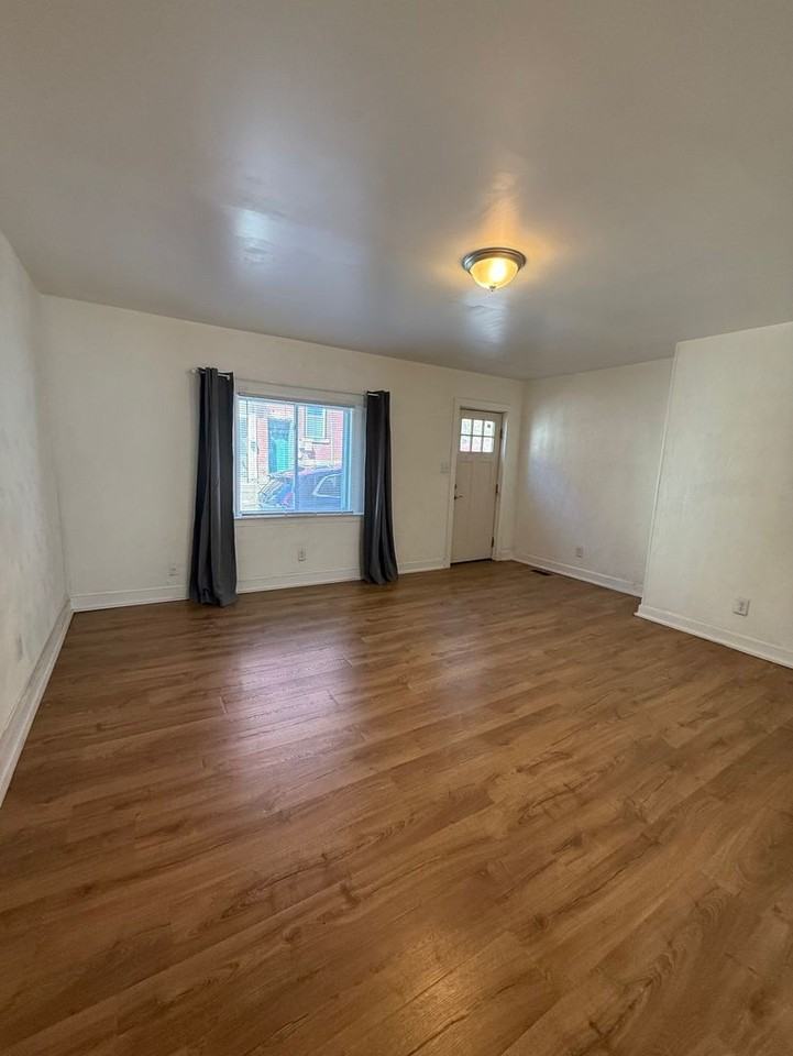 941 Itin Street - Photo 2 of 19