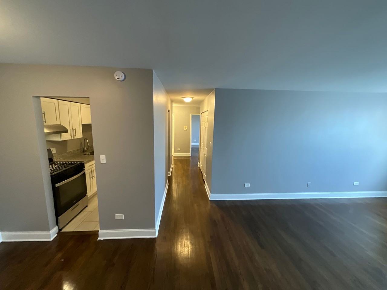 7733 S South Shore Dr. - Photo 4 of 12