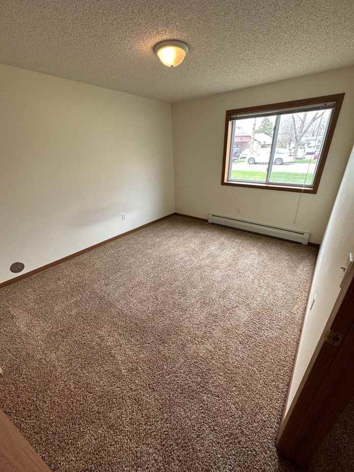 2610 Cardinal Ave #104 - Photo 6 of 8