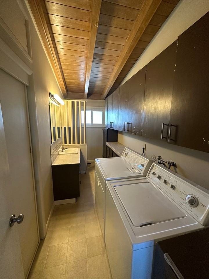 2830 Kelley Dr - Photo 7 of 10
