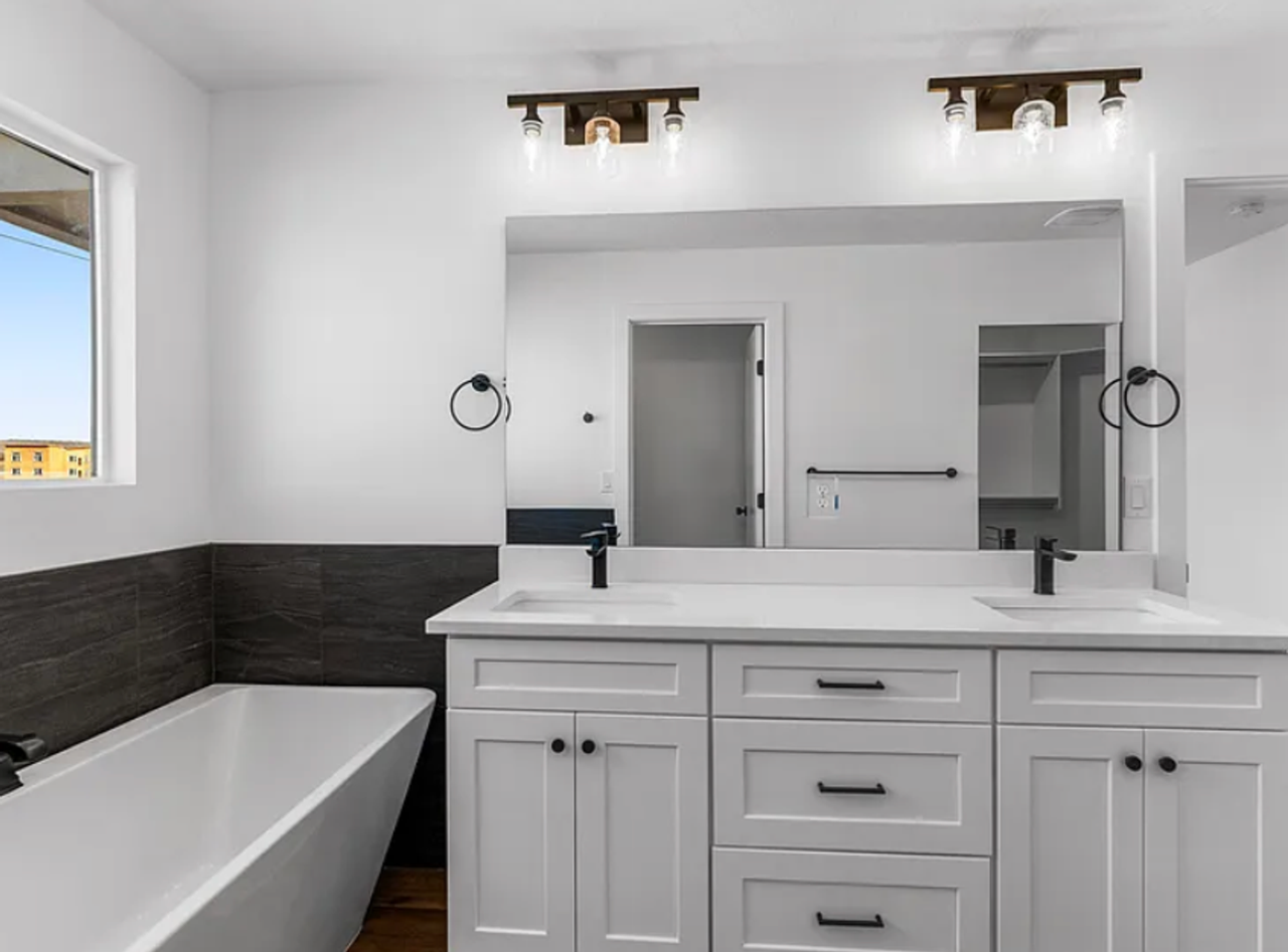 656 E Desert Cactus Dr - Photo 7 of 15