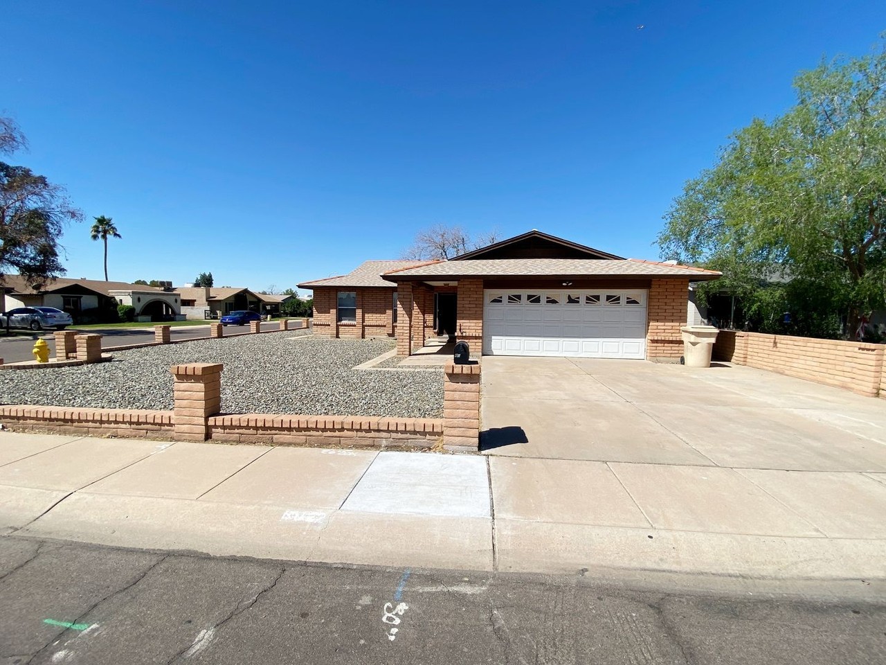 6022 N 72nd Dr - Photo 2 of 29