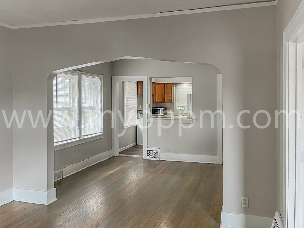 4148 North 43rd Street - Photo 4 of 16