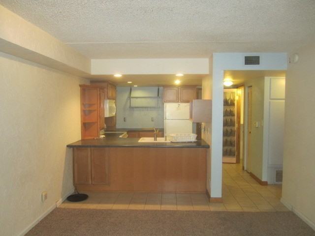 805 29th St - Photo 6 of 21