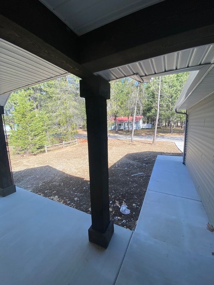 5762 W Massachusetts St - Photo 2 of 31