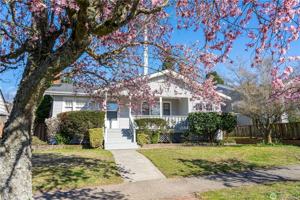 featured image of 6910 37th Ave Sw