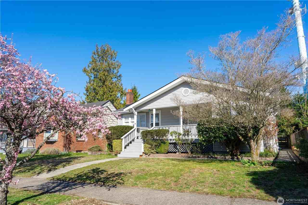 6910 37th Ave Sw - Photo 3 of 27