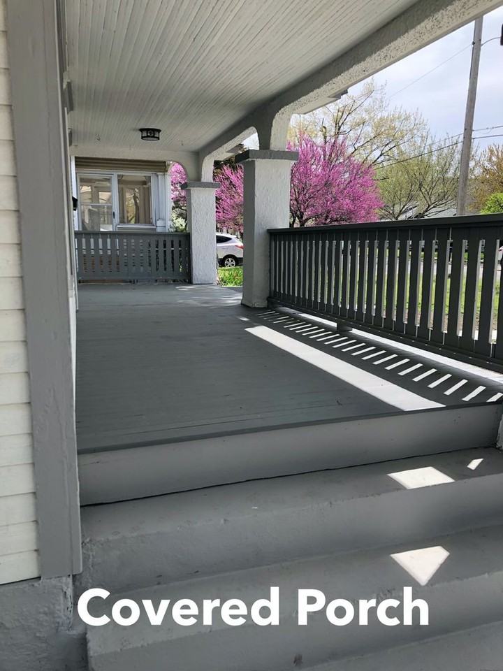 3420 E 2nd St N - Photo 3 of 22