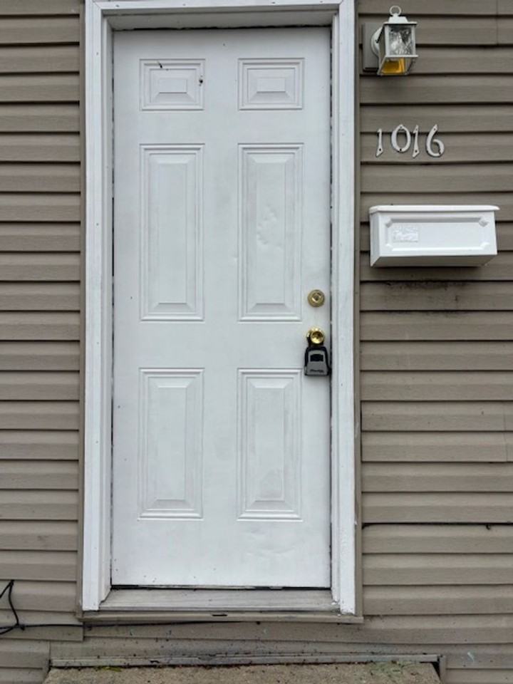 1014 1014 & 1016 Negley Avenue - Photo 2 of 16