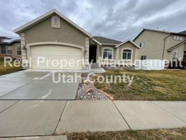 featured image of 3347 E Kennekuk Ln