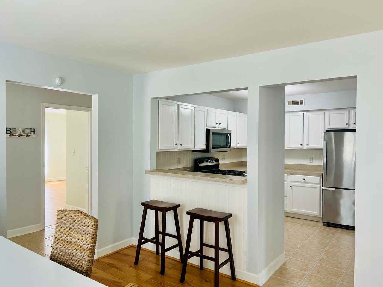 502 Canning House Row - Photo 2 of 12