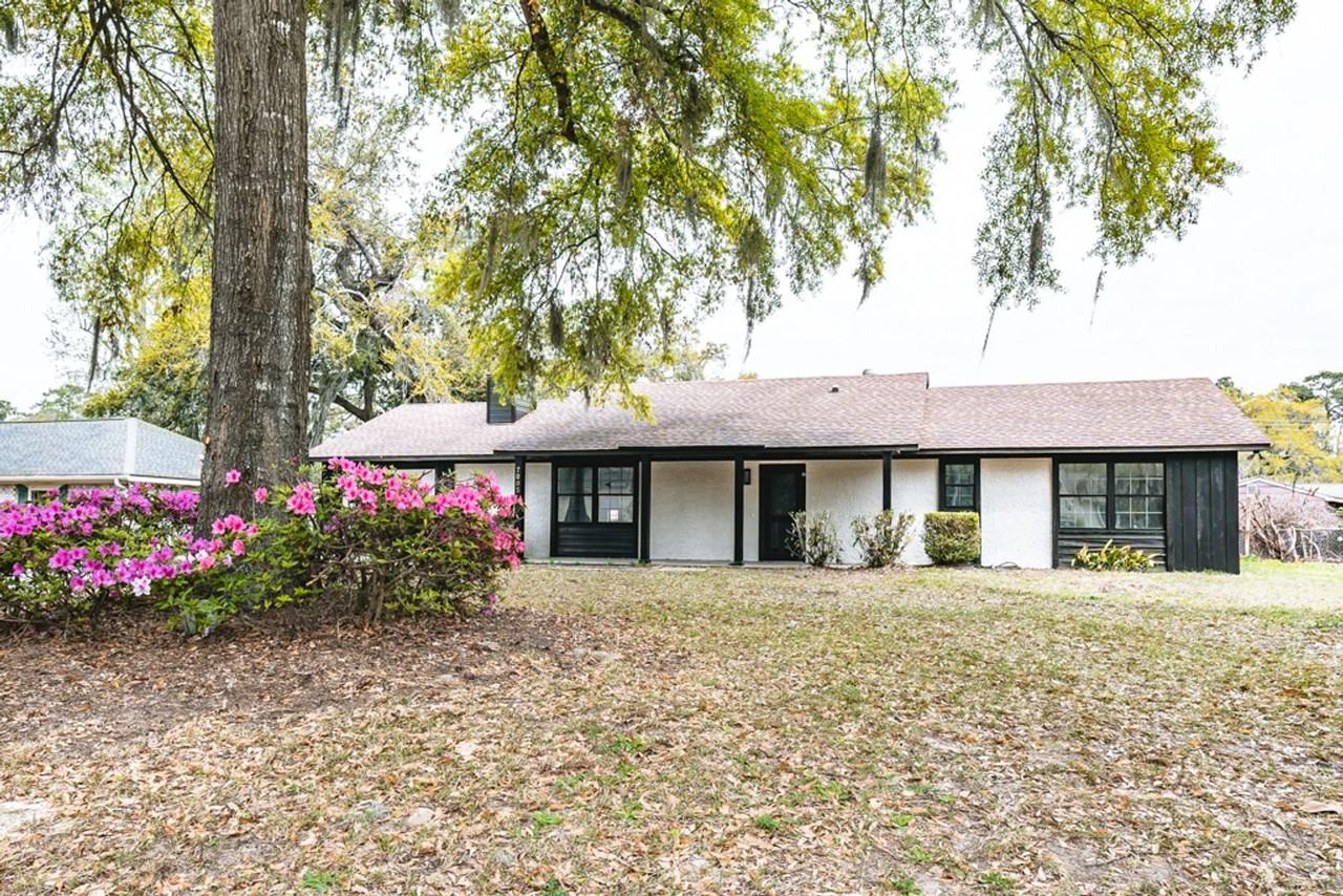 7005 Magnolia St - Photo 3 of 50