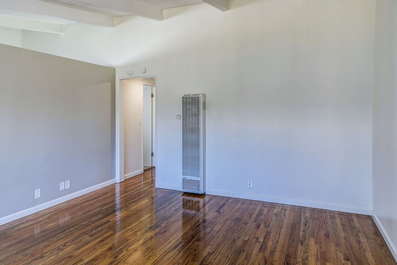 Marine Terrace - Photo 2 of 7