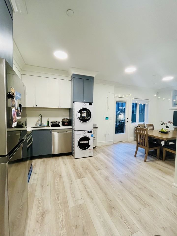 3276 West 24th Avenue - Photo 2 of 11