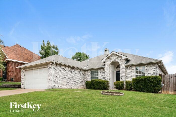 209 Layman Dr - Photo 2 of 16