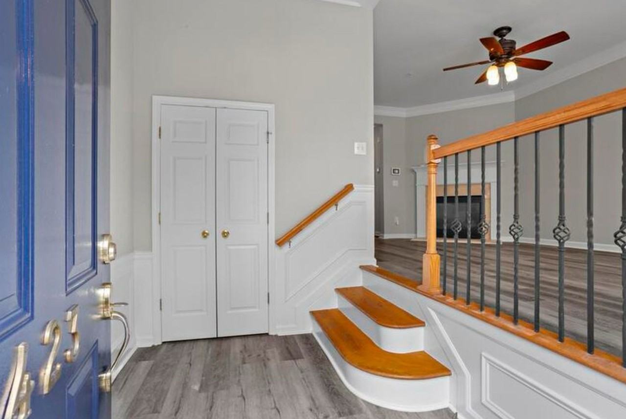 423 Iona Abbey Ct Se - Photo 2 of 21